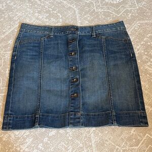 GAP - Classic Blue Denim Button-Front Mini Skirt